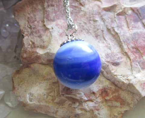 Vintage Akro Agate Blue and White Marble Pendant Necklace