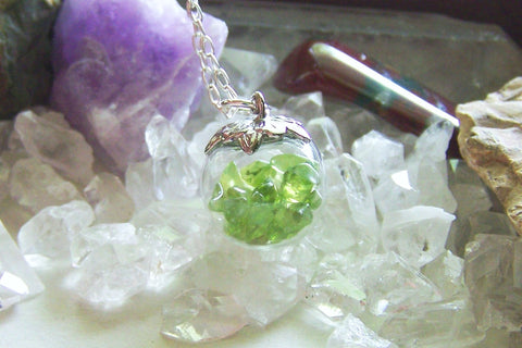 Aquamarine Crystal with Peridot Gold Necklace – Annick Designs