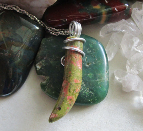 Unakite Natural Carved Stone Horn Wire Wrapped Pendant Necklace